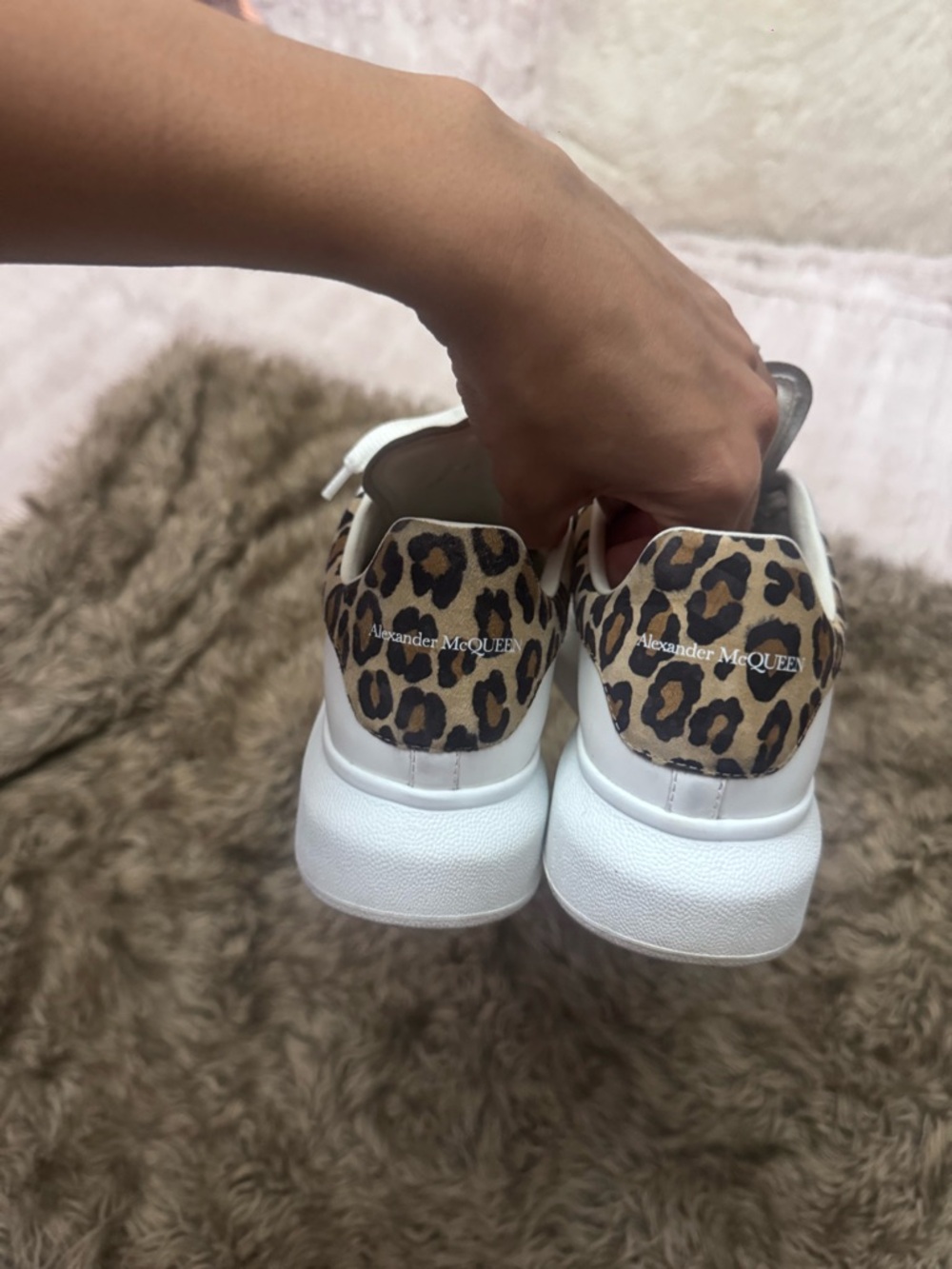 Alexander McQueen White Platform Sneakers with Leopard Heel Tab - Picture 3 of 7